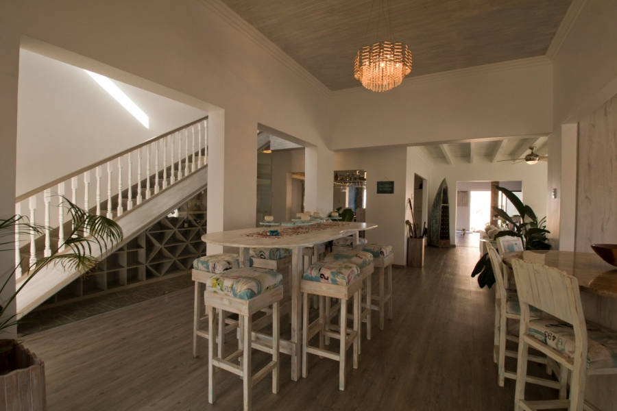 4 Bedroom Property for Sale in Outeniqua Strand Western Cape